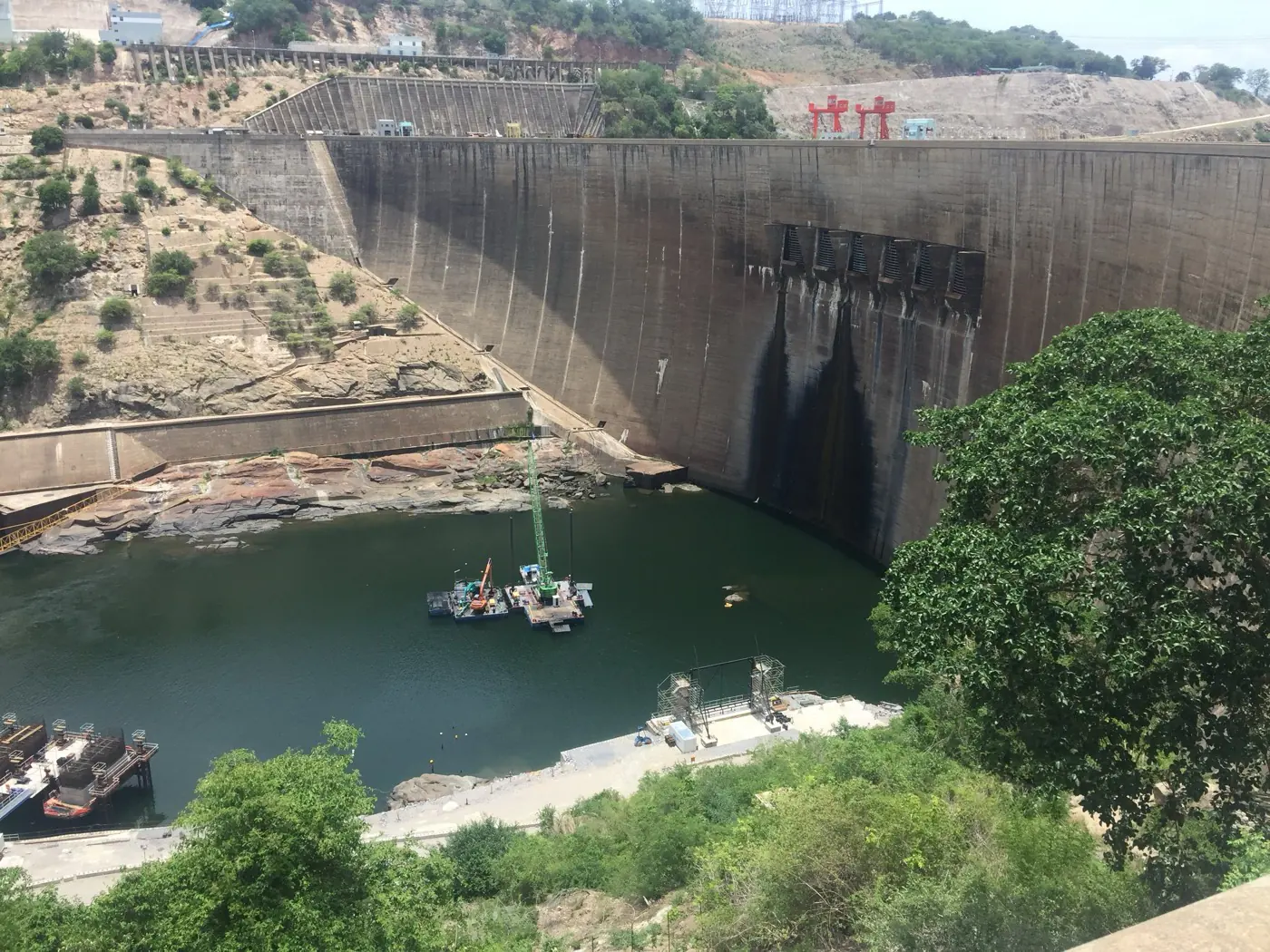 The Kariba Dam wall
